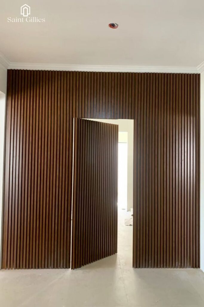 Saint Gillies Doors